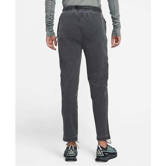 NWT. Awesome Nike ACG pants! - Picture 2 of 8